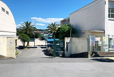 道明寺東小学校